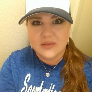 Meet your Posher, Linda